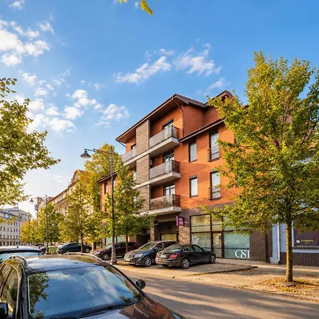Simkaus Abstrakcija Center Free Parking & Self Check In Klaipėda