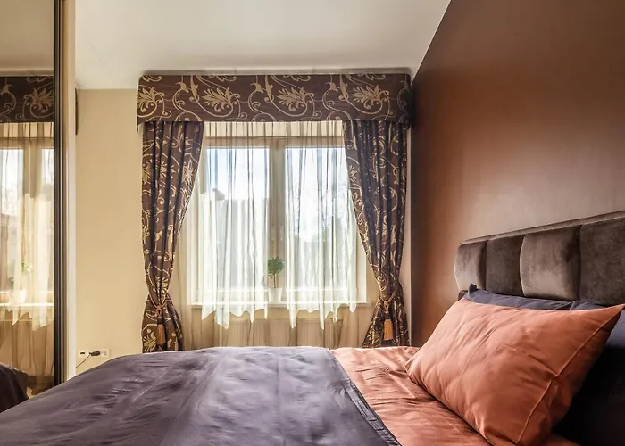 Daire Simkaus Abstrakcija *